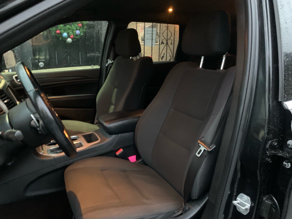 2016 Jeep Grand Cherokee Image 12