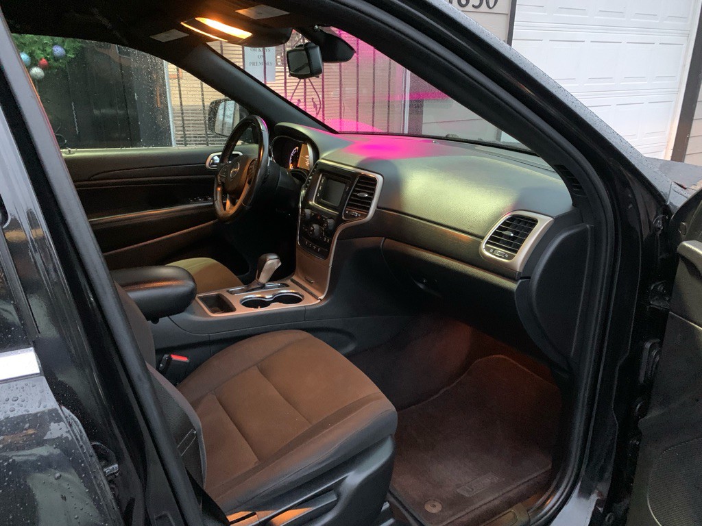 2016 Jeep Grand Cherokee Image 25