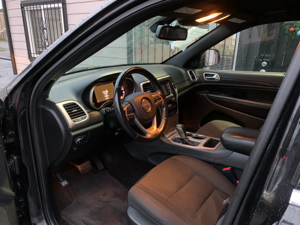 2016 Jeep Grand Cherokee Image 11