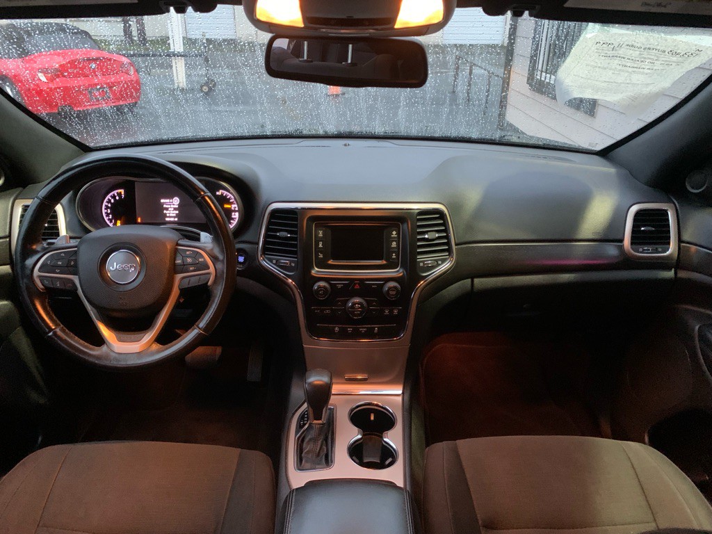 2016 Jeep Grand Cherokee Image 16
