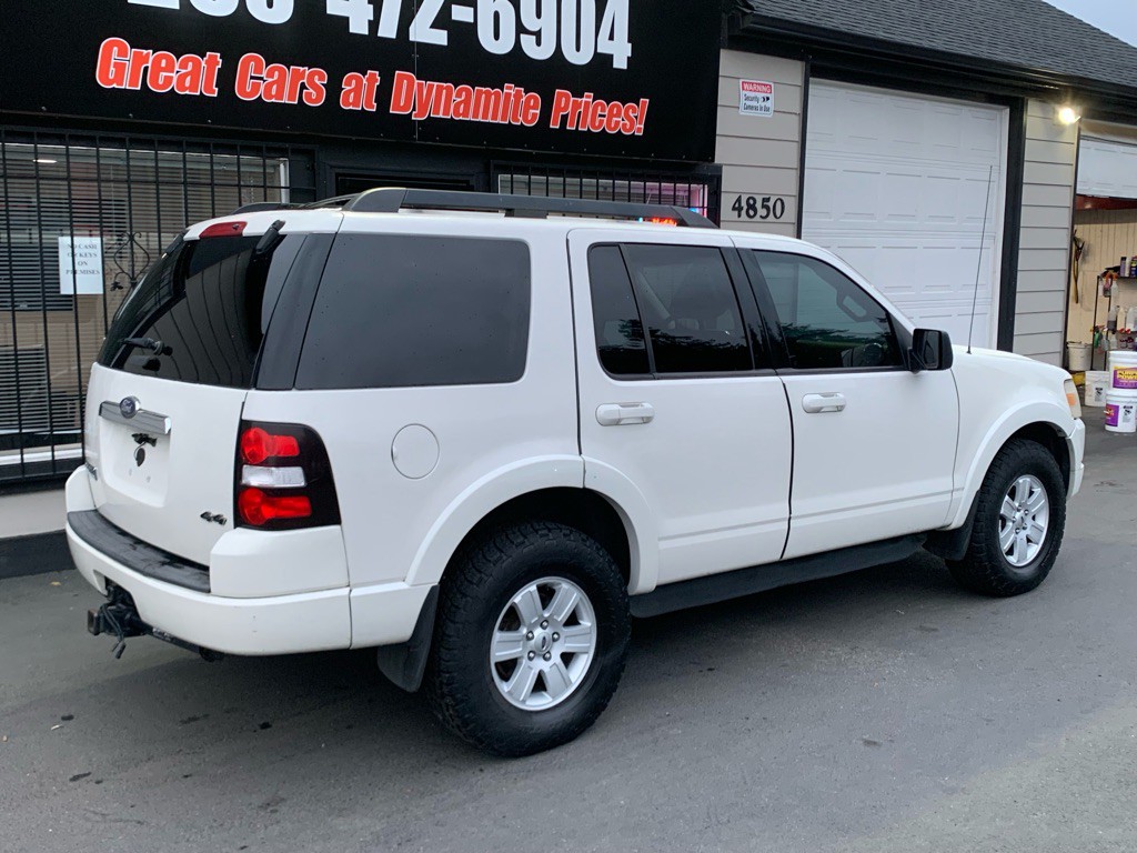 2010 Ford Explorer Image 8