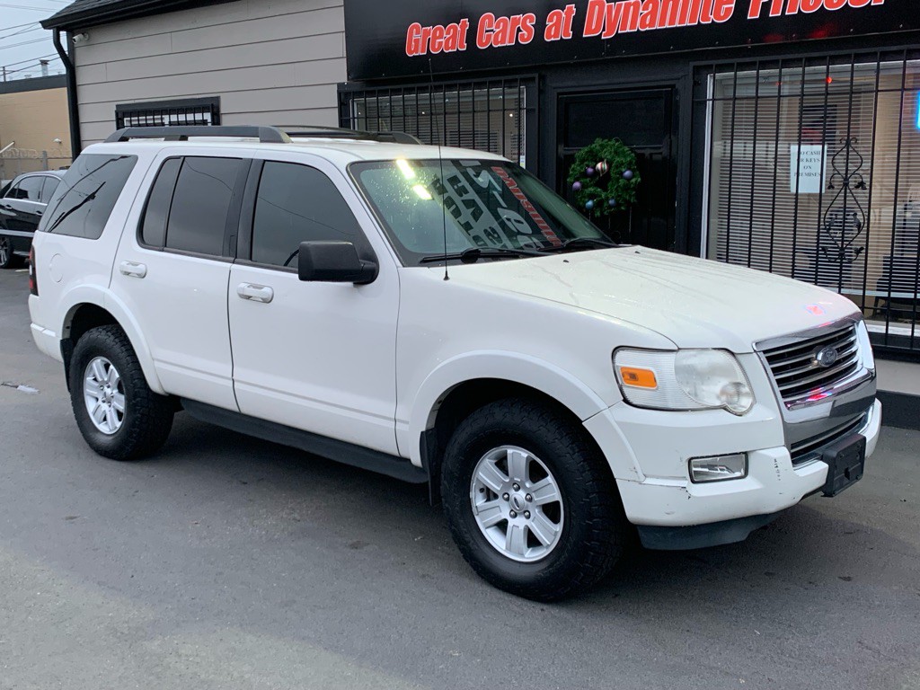 2010 Ford Explorer Image 10