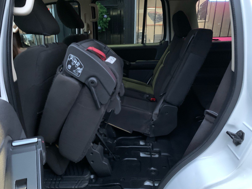 2010 Ford Explorer Image 17