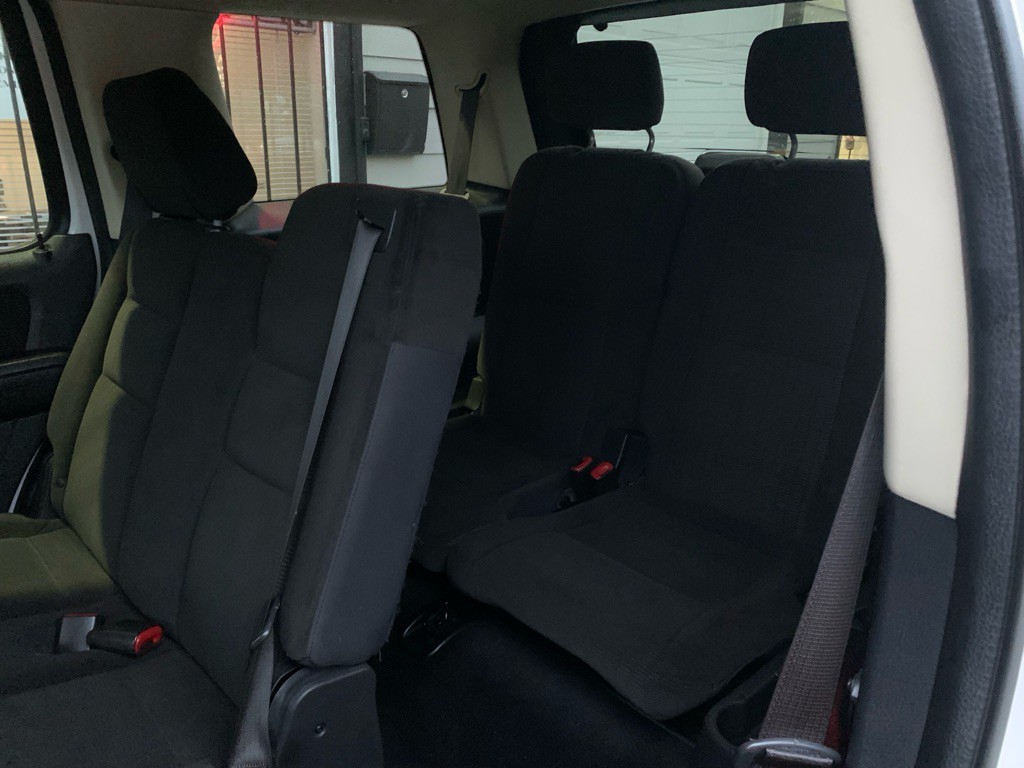 2010 Ford Explorer Image 19