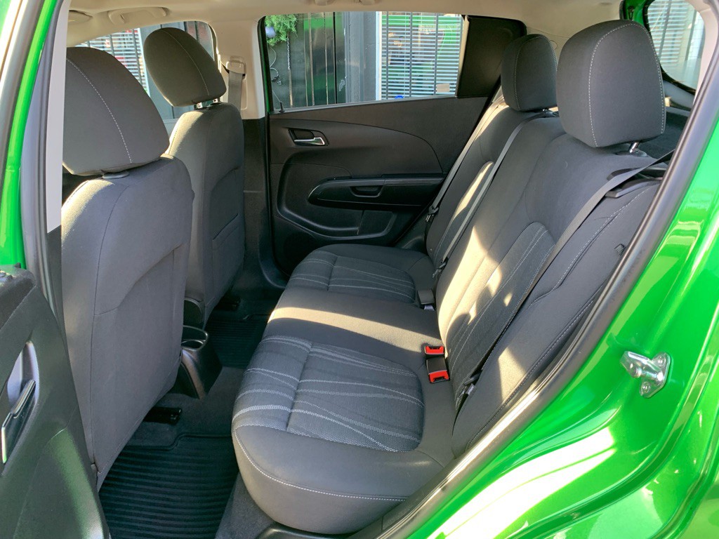 2016 Chevrolet Sonic Image 14