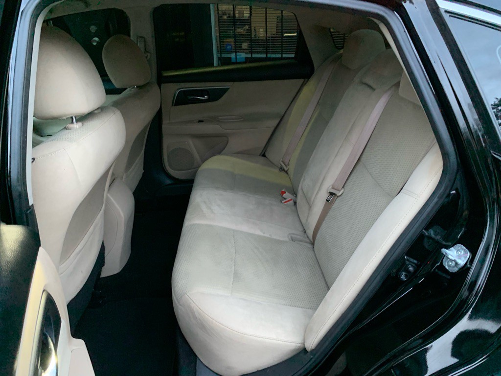 2015 Nissan Altima Image 14