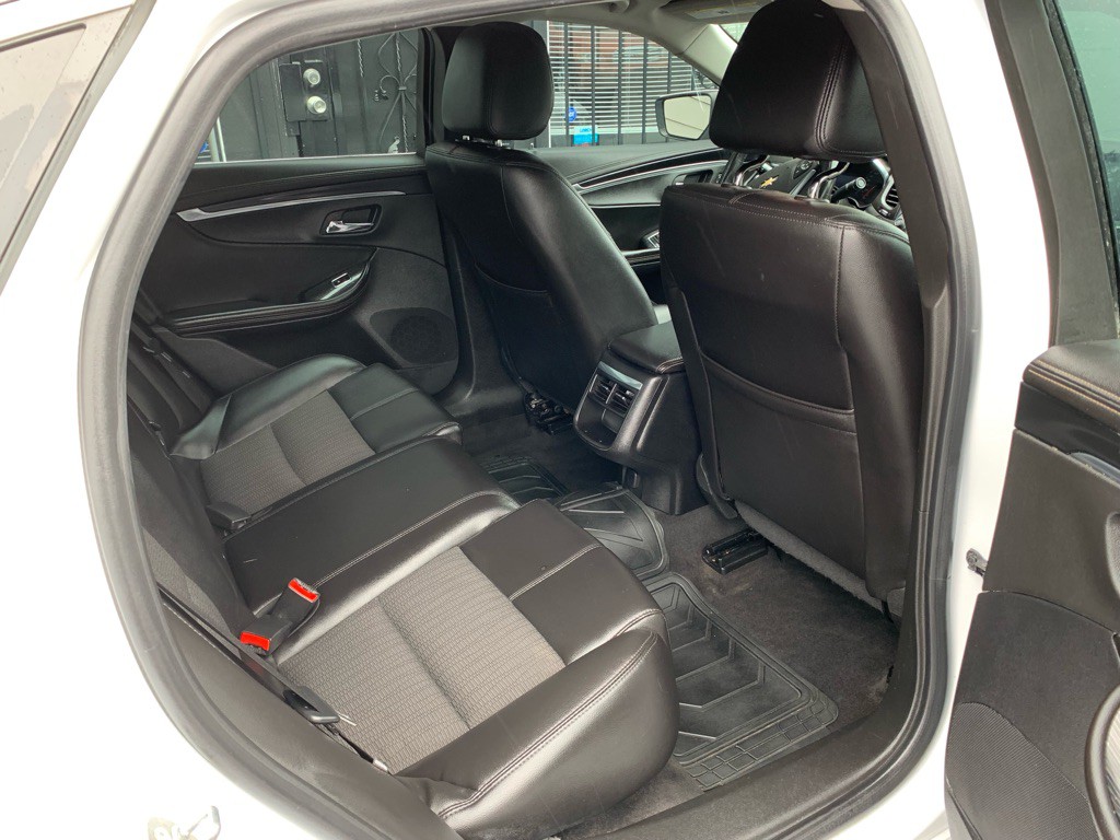 2016 Chevrolet Impala Image 28