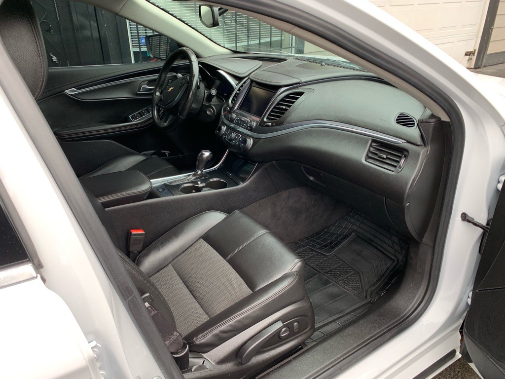 2016 Chevrolet Impala Image 30