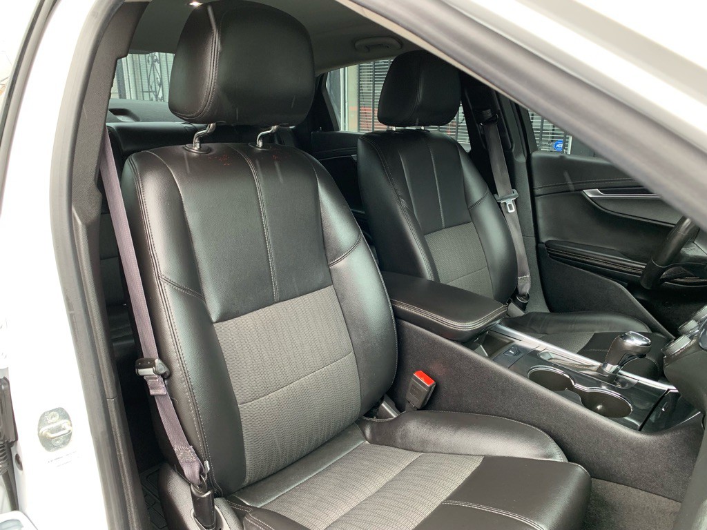 2016 Chevrolet Impala Image 31