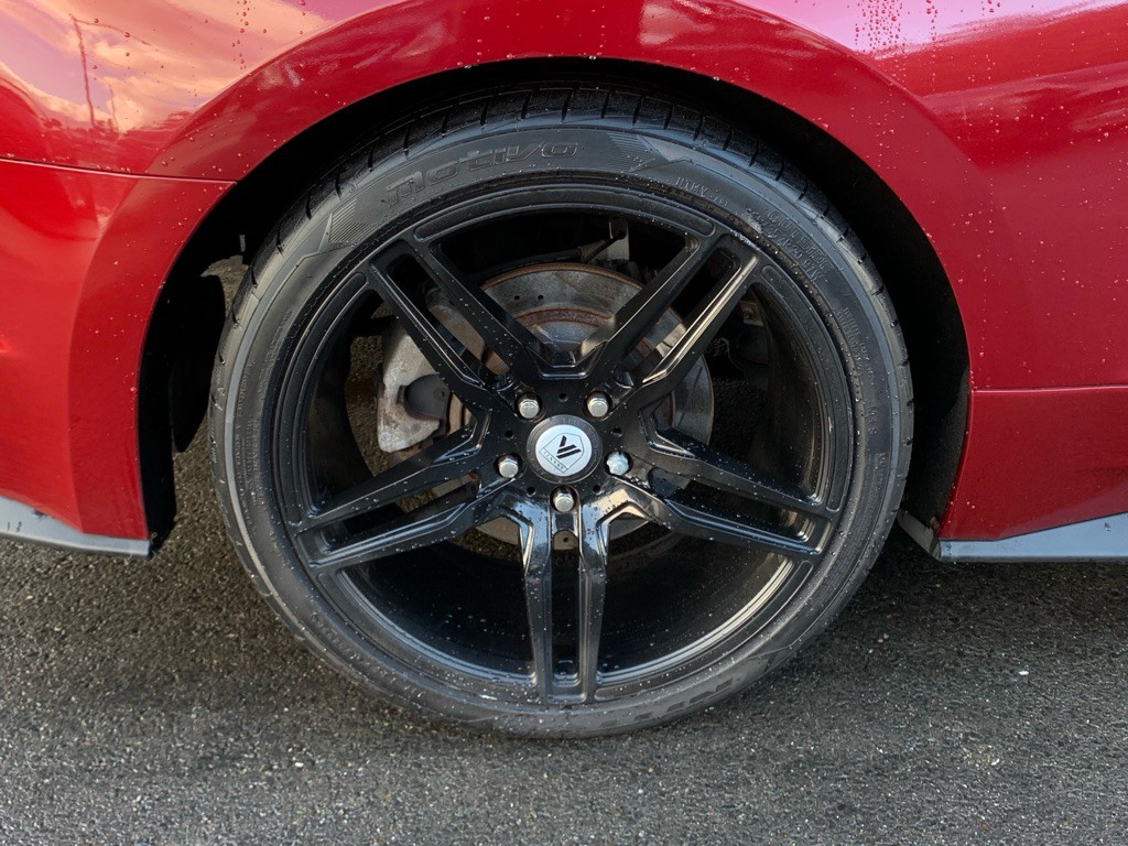 2017 Ford Mustang Image 9