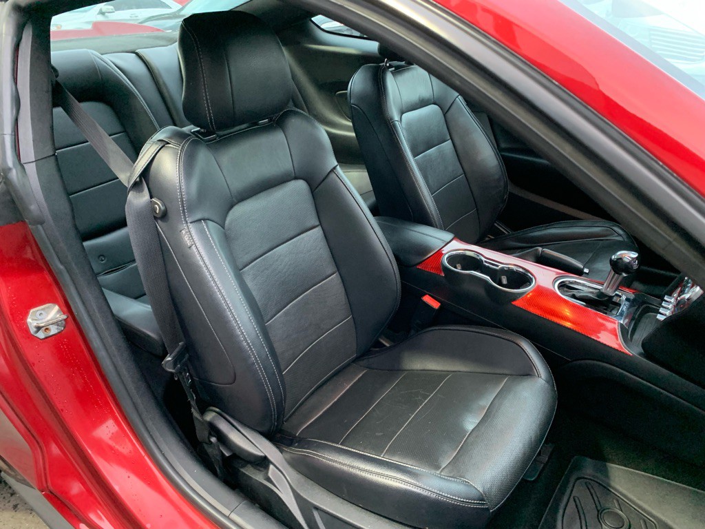 2017 Ford Mustang Image 17