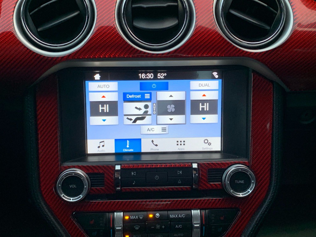 2017 Ford Mustang Image 21