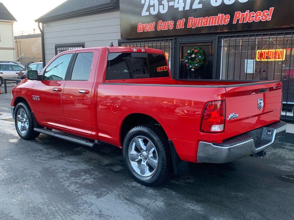 2014 RAM 1500 Image 3