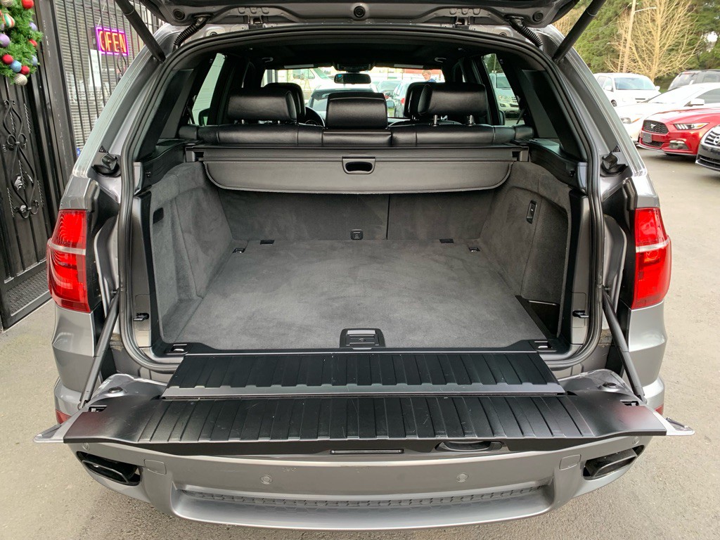 2013 BMW X5 Image 6