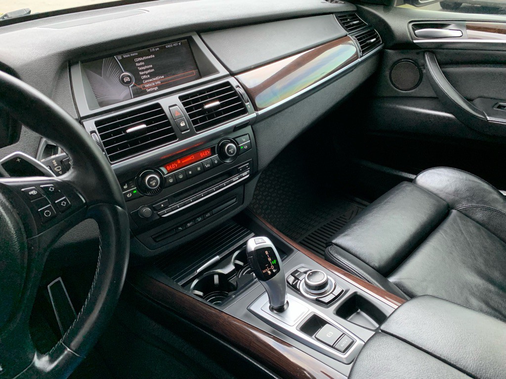 2013 BMW X5 Image 23