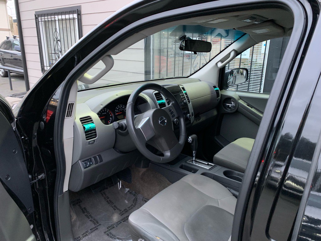 2013 Nissan Xterra Image 10