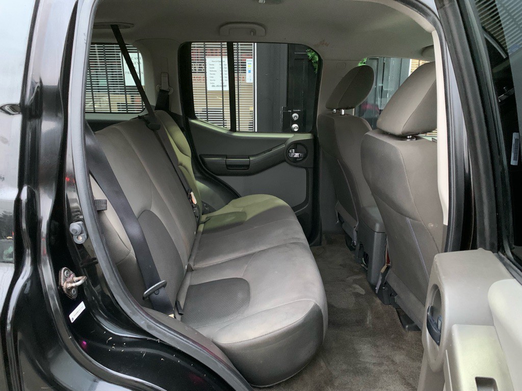2013 Nissan Xterra Image 25
