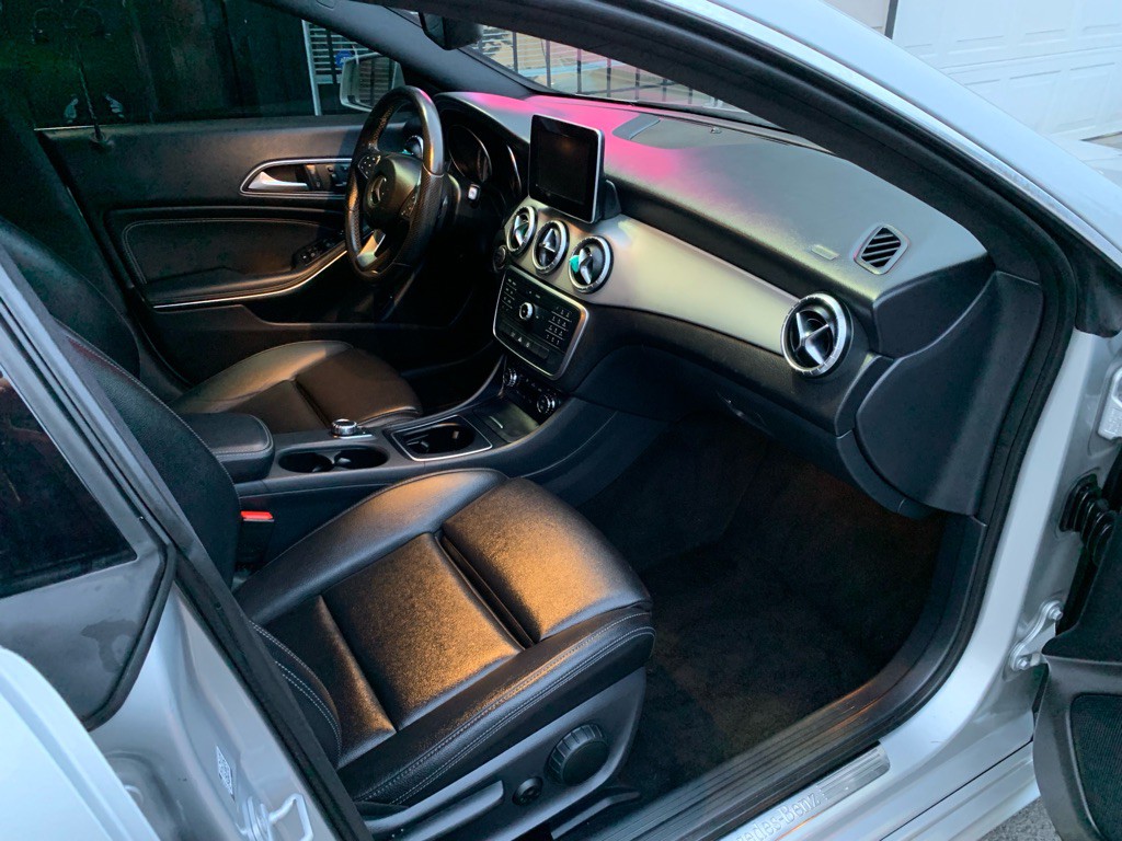 2016 Mercedes-Benz CLA-Class Image 24