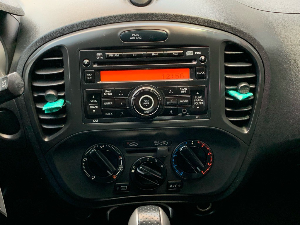 2011 Nissan Juke Image 18