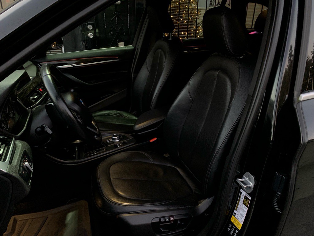 2018 BMW X1 Image 12