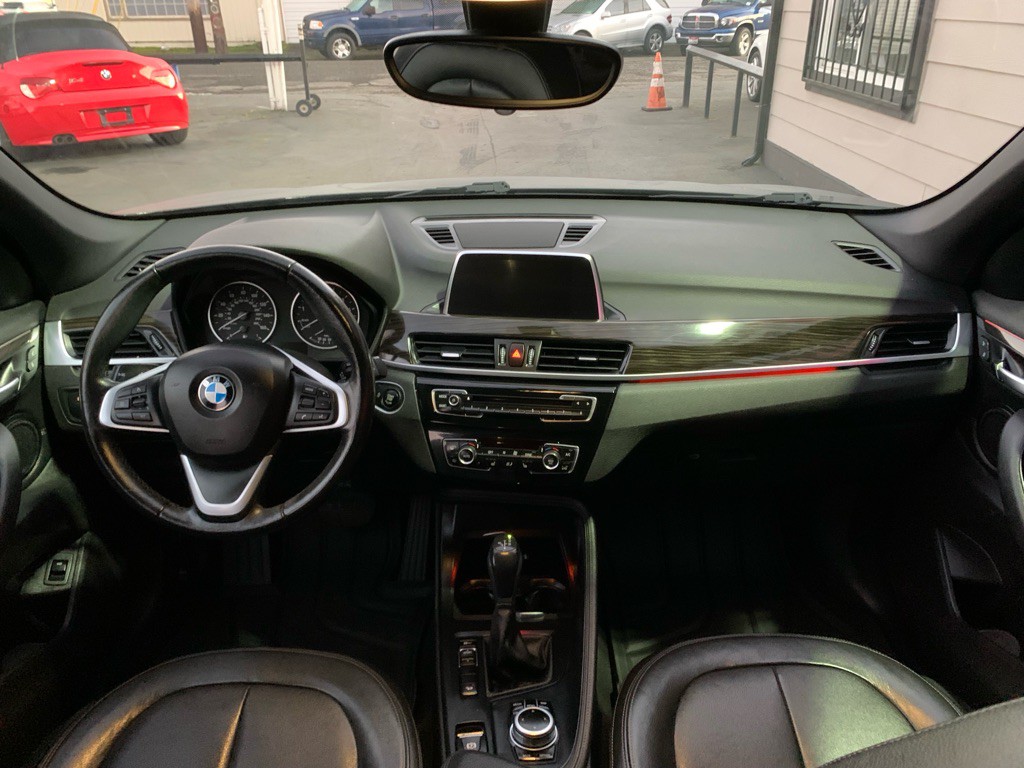 2018 BMW X1 Image 15