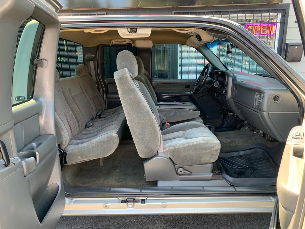 2003 Chevrolet Silverado 1500 Image 15