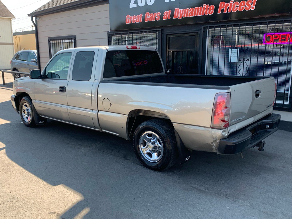 2003 Chevrolet Silverado 1500 Image 4
