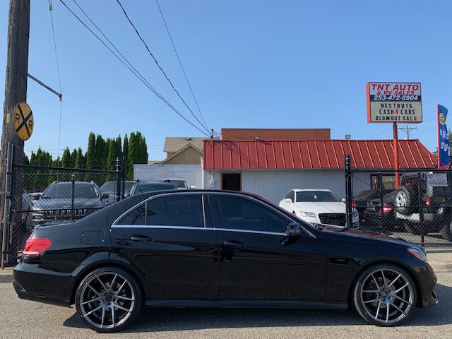 2014 Mercedes-Benz E-Class Image 7