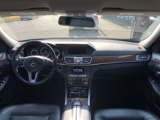 2014 Mercedes-Benz E-Class Image 18