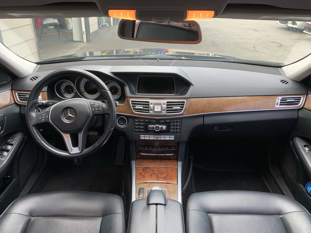 2014 Mercedes-Benz E-Class Image 16