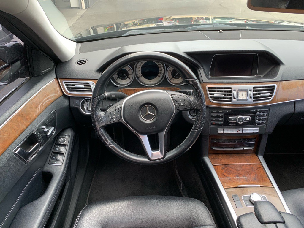 2014 Mercedes-Benz E-Class Image 18