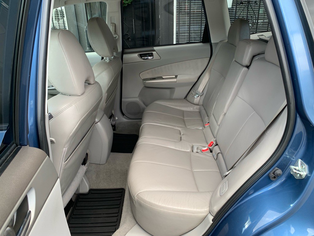 2010 Subaru Forester Image 14