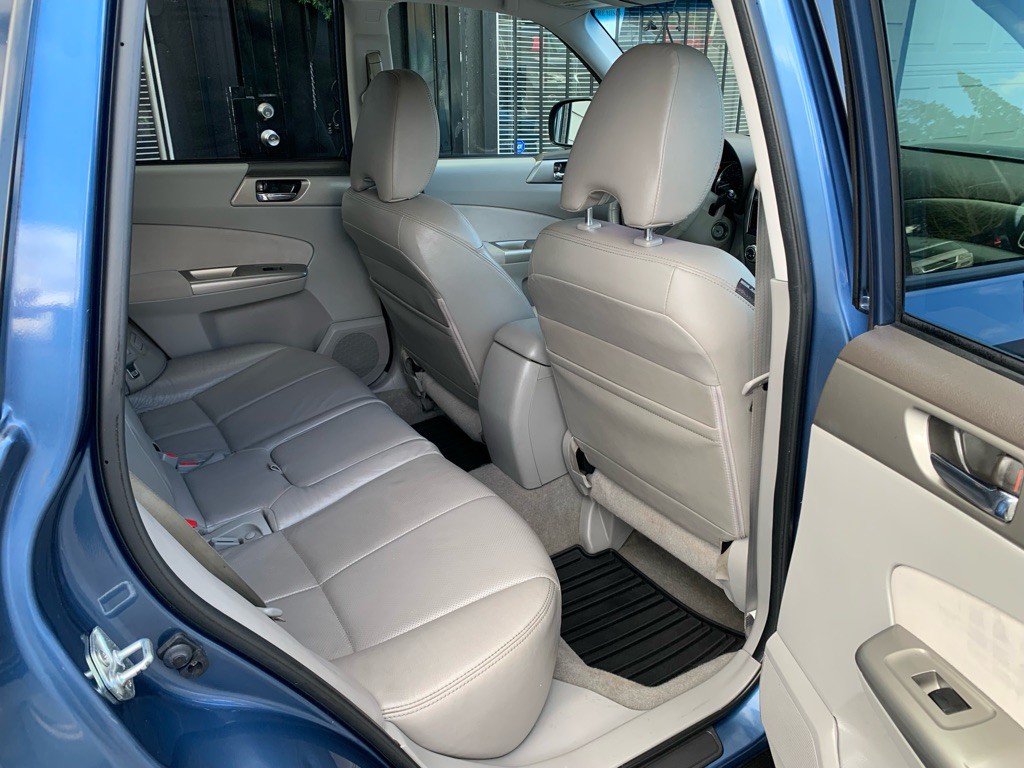 2010 Subaru Forester Image 27