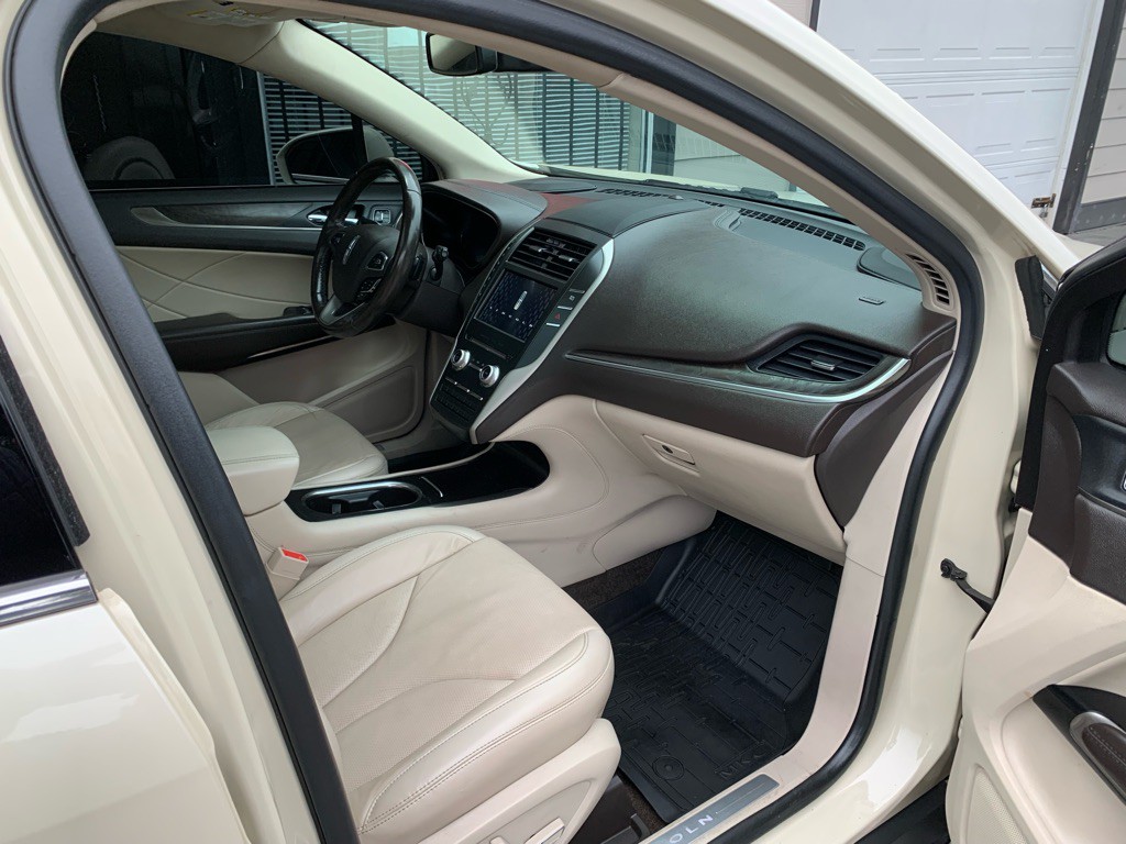 2018 Lincoln MKC Image 28