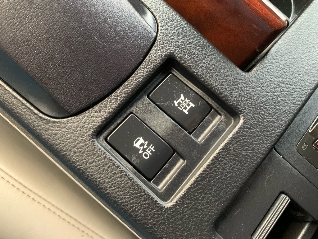 2011 Lexus RX Image 26