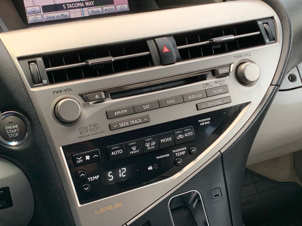 2011 Lexus RX Image 25