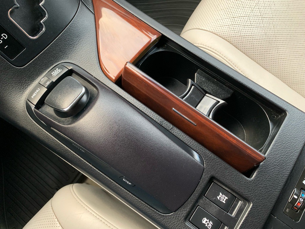 2011 Lexus RX Image 26