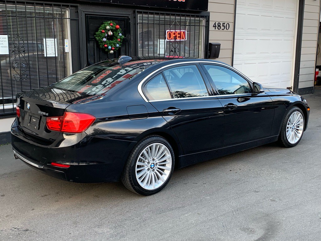 2014 BMW 3 Series Image 6