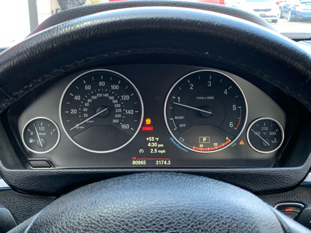 2014 BMW 3 Series Image 22