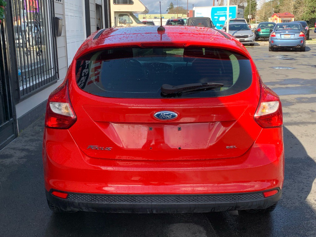 2012 Ford Focus Image 4