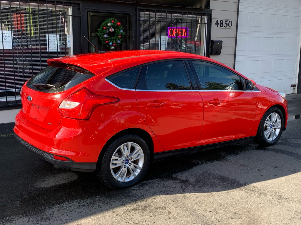 2012 Ford Focus Image 6