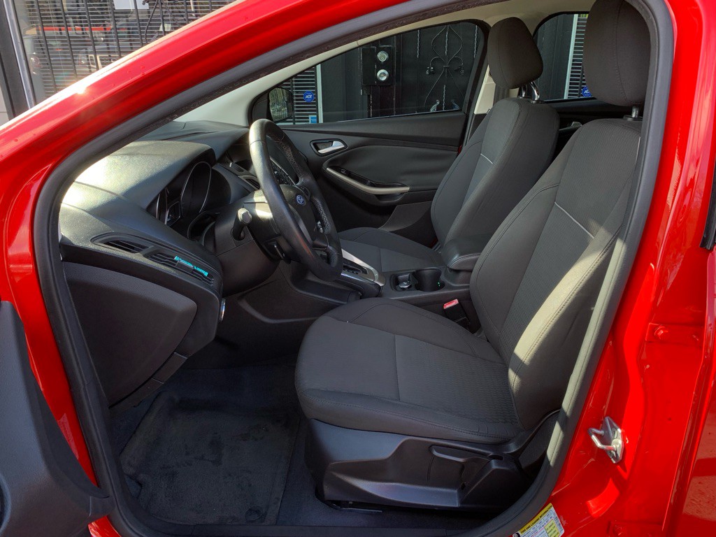 2012 Ford Focus Image 11