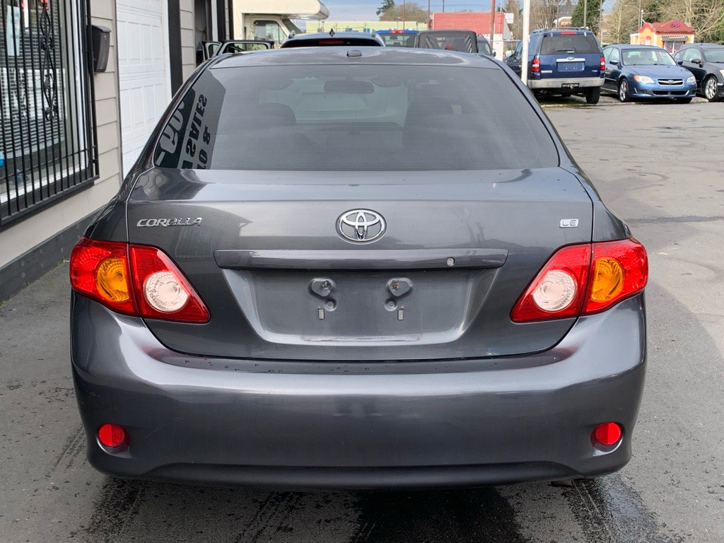 2010 Toyota Corolla Image 4