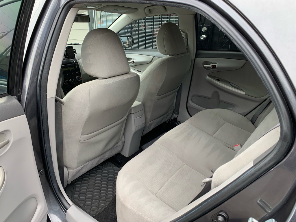 2010 Toyota Corolla Image 14