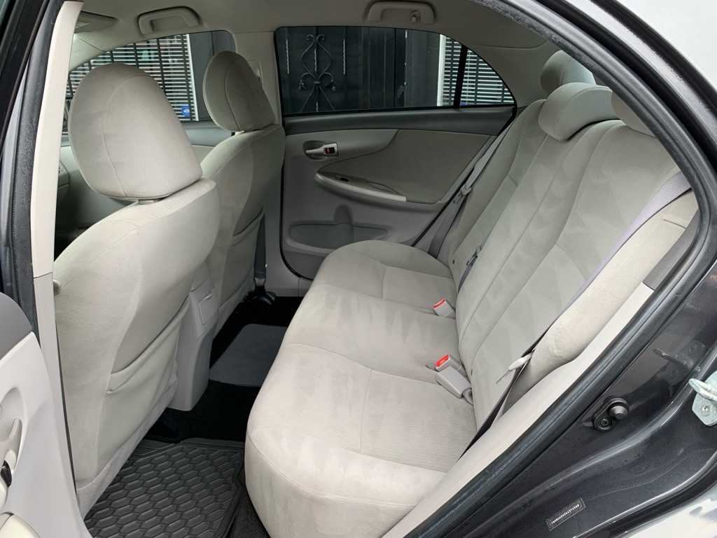 2010 Toyota Corolla Image 15