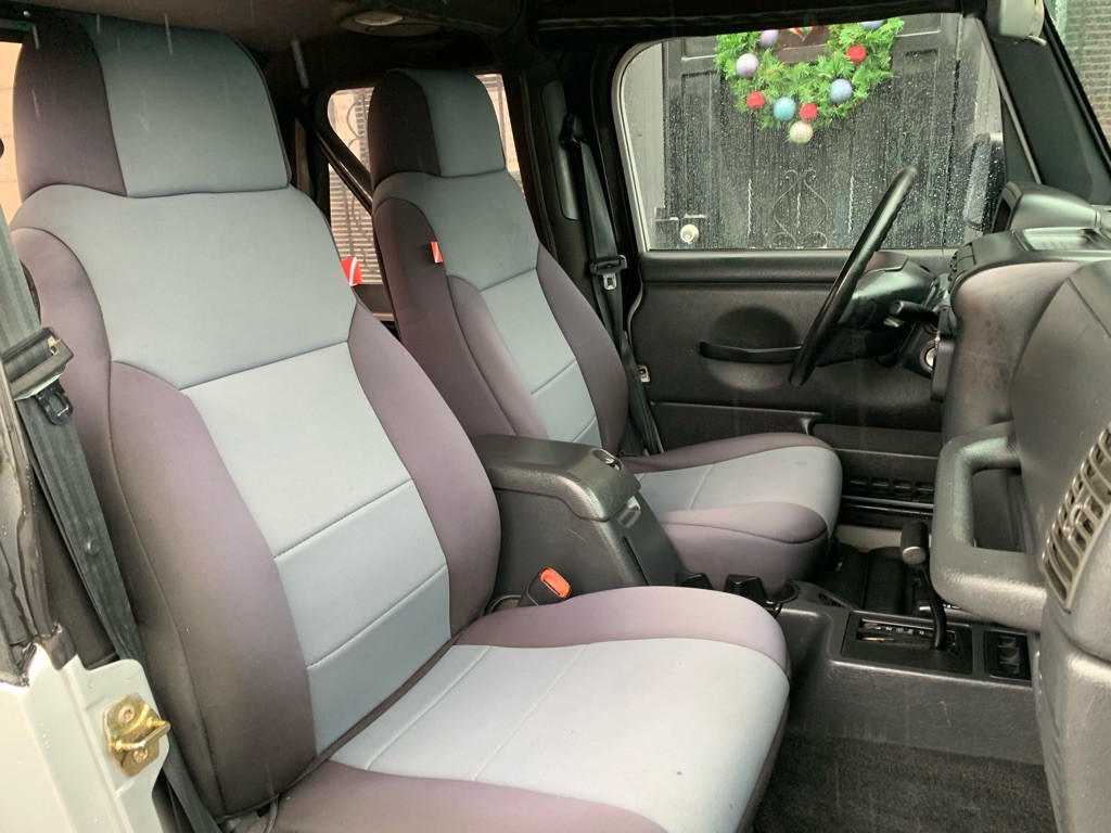 2004 Jeep Wrangler Image 20