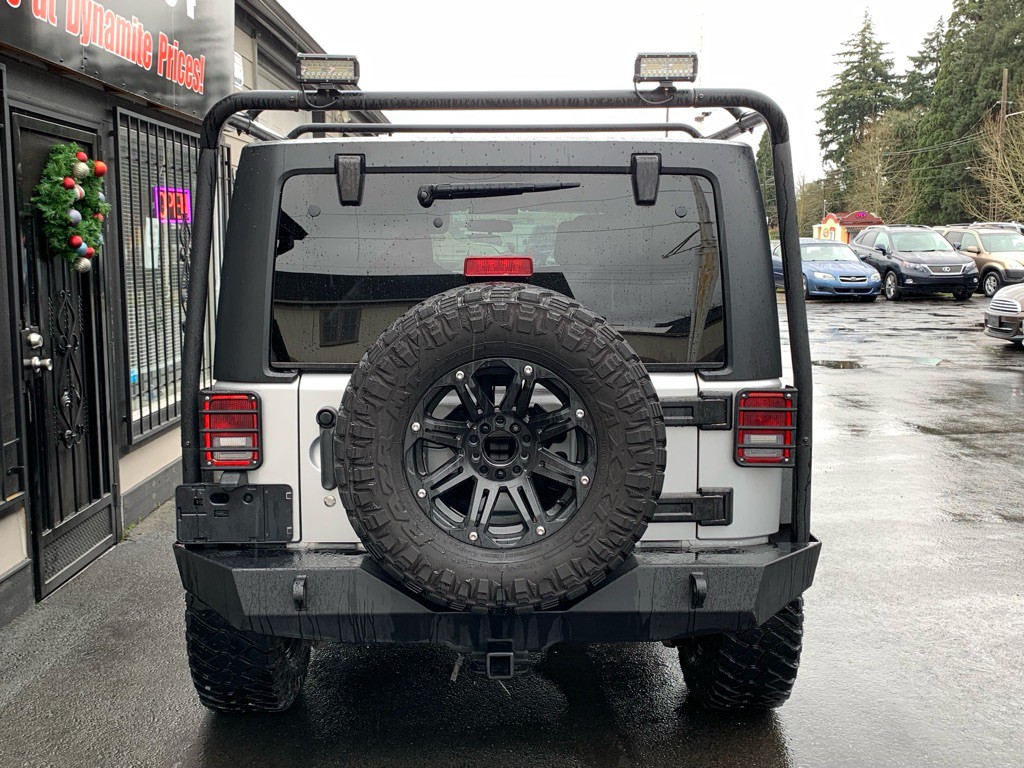 2012 Jeep Wrangler Unlimited Image 4