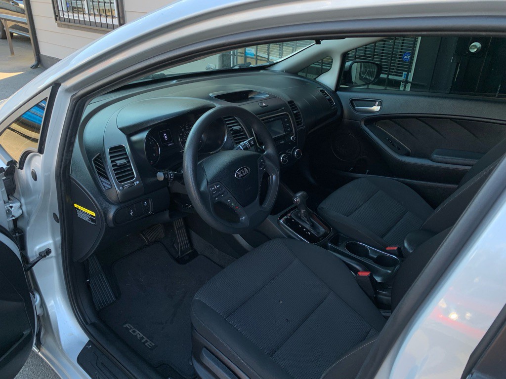 2018 Kia Forte Image 11