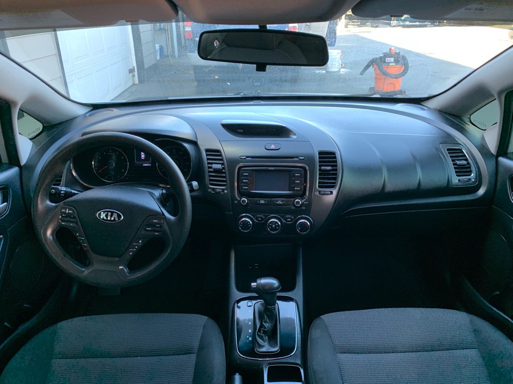 2018 Kia Forte Image 16