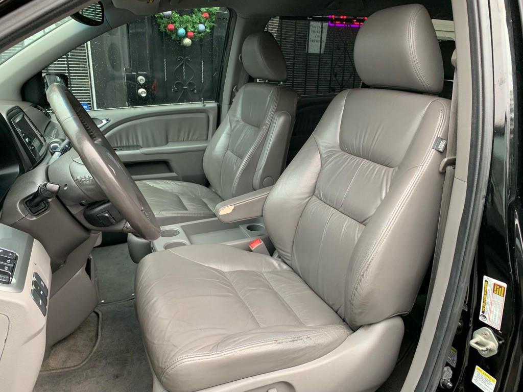 2010 Honda Odyssey Image 13